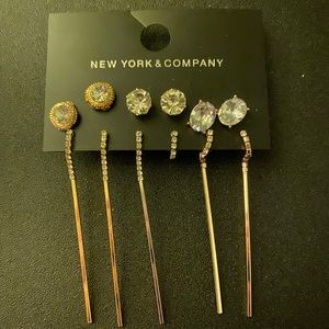 New york and Company Earring pack